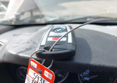 2015 BMW 328I xDrive из США, поврежденный, VIN WBA3G7C50FK297693